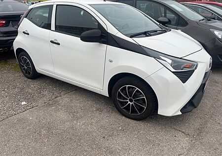 Toyota Aygo (X) Aygo Klima 1Hd 29900km 8fach FACELIFT