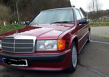 Mercedes-Benz 190 E 2,5-16V
