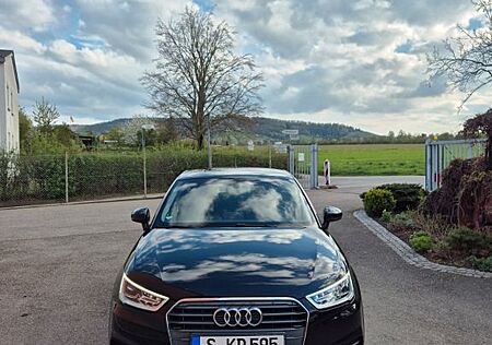 Audi A1 1.0 TFSI ultra S tronic Sportback -