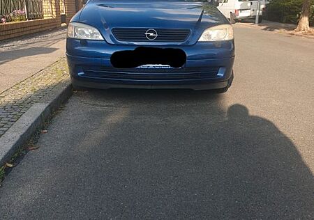Opel Astra 1.6 Selection Selection