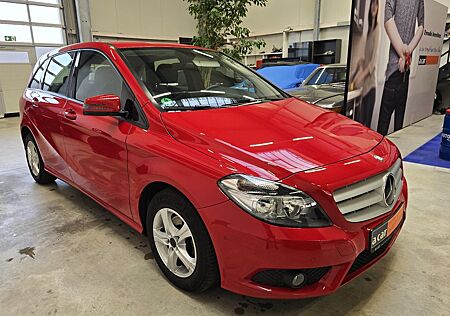 Mercedes-Benz B 180 B -Klasse Automatik|Kamera|Navi|Tempo|