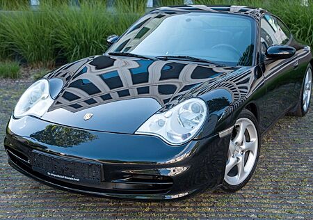 Porsche 996 Carrera4Coupé*LEDER*SHZ*XENON*TOP-ZUSTAND