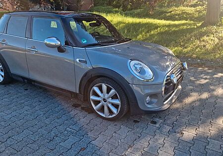 Mini Cooper Automatik, LED, Navigation, SHZ, 1 Hand!