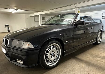 BMW 328i Cabrio Individual Automatik