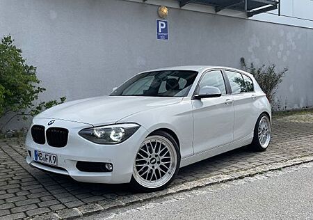 BMW 116i *Steuerkette NEU *TÜV NEU *CarPlay 8fach