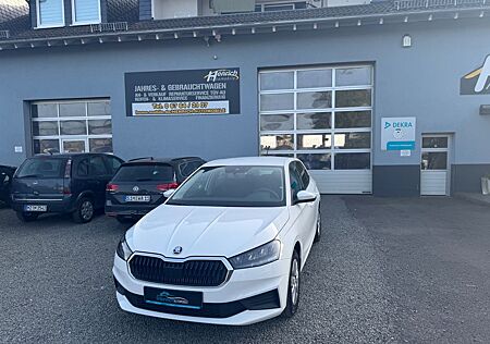 Skoda Fabia 4 Active PDC LED SHZ DAB APP
