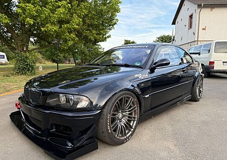 BMW M3 Rennwagen/Motor revidiert/Carbon/Wagenpass
