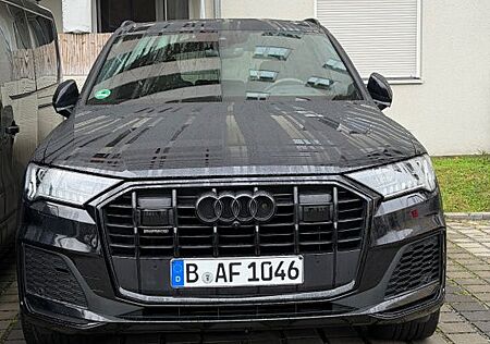 Audi Q7 50 TDI quattro tiptronic S line S line