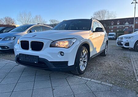 BMW X1 18 d sDrive Leder Navi Panoramadach