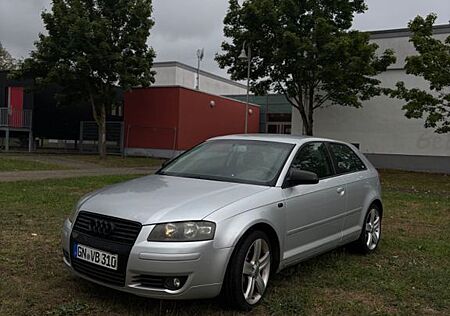 Audi A3 1.6, sehr guter Zustand mit neuen Zahnriemen