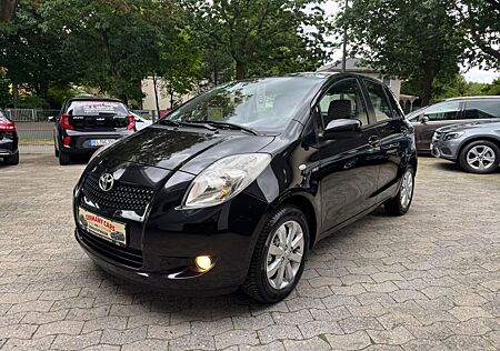 Toyota Yaris Team 1.4 D Automatik+Klima+Standheizung,,,
