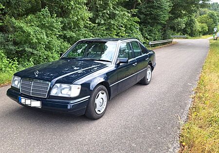 Mercedes-Benz 200 E200 W124 MOPF