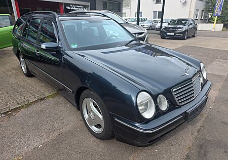 Mercedes-Benz E 200 KOMPRESSOR T AVANTGARDE