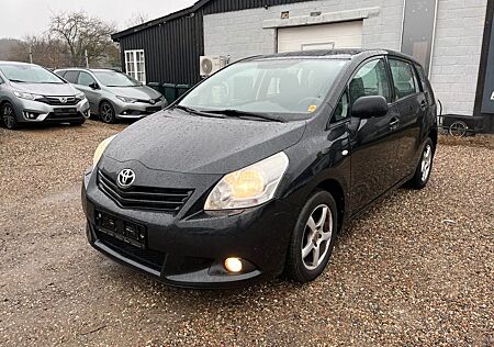 Toyota Verso 1.8l Valvematic Panoramic roof