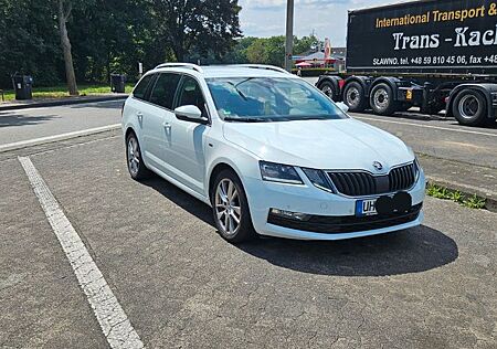 Skoda Octavia 2.0 TDI DSG Drive Combi Drive
