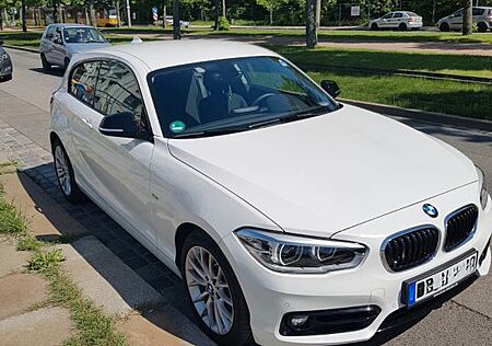 BMW 116i Sport Line Sport Line