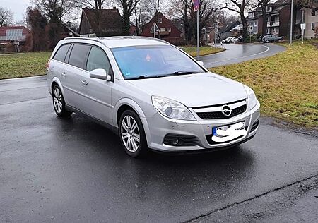 Opel Vectra Caravan 2.2 Direct -