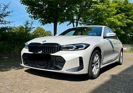 BMW 320d xDrive M Sport Automatik M Sport