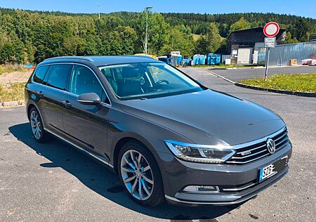 VW Passat Variant Volkswagen Higline 2.0 TDI 239PS DSG