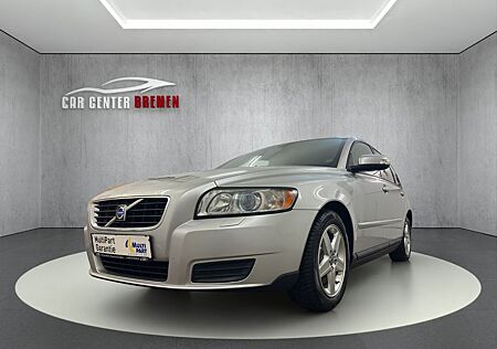 Volvo V50 Kombi 2.4 Kinetic Automatikgetriebe Top