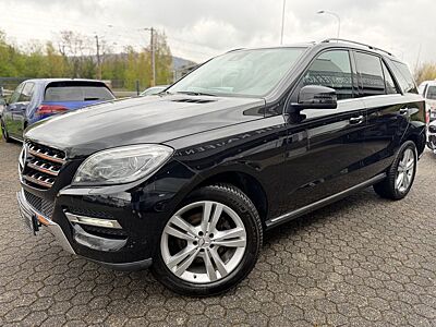 Mercedes-Benz ML 350 BlueTEC 4MATIC VOLL/EURO 6/AHK/CAM/Top!