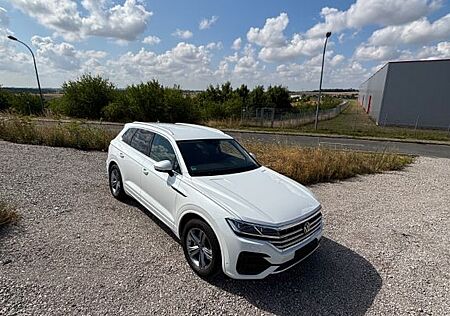 VW Touareg Volkswagen 3.0 V6 TDI 170kW 4MOT Tiptr. Eleganc...