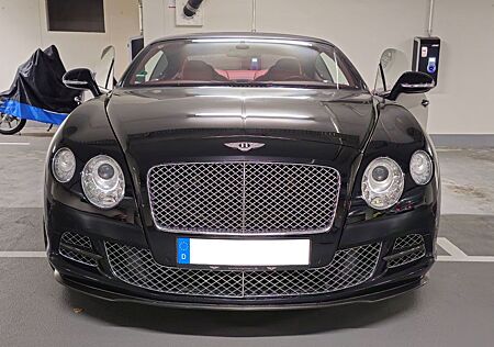 Bentley Continental GT 6.0 W12 4WD Automatik Mulliner