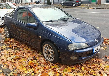 Opel Tigra A C20XE Umbau, 2.0l TÜV neu alles eingetr