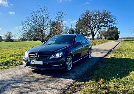 Mercedes-Benz C 350 AMG Avantgarde Autom. Sthzg