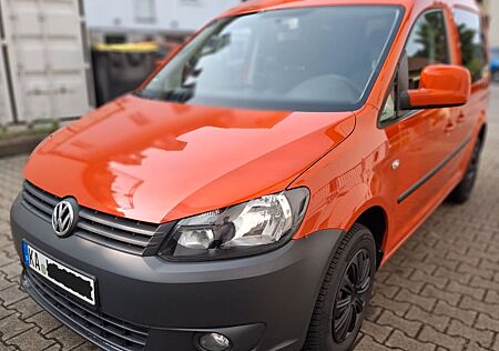 VW Caddy Volkswagen 1,2TSI 77kW BMT Soccer Trendline 5-Sit...