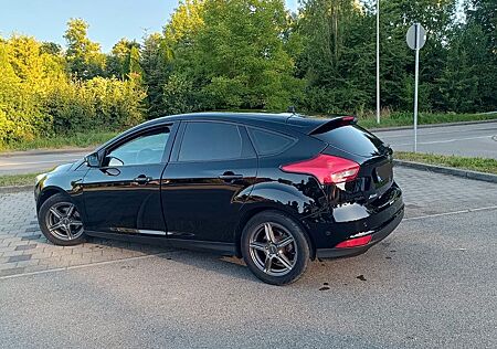 Ford Focus 1,0 EcoBoost 92kW Trend Trend
