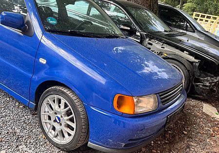 VW Polo Volkswagen 1.4 55kW Basis Basis
