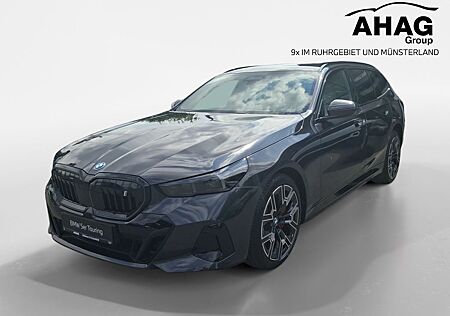 BMW i5 eDrive40 Touring M Sportpaket Pro