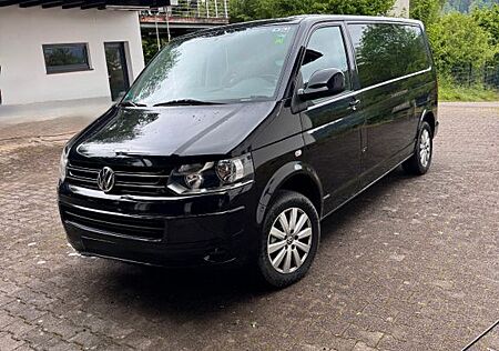 VW T5 Multivan Volkswagen - Langer Radstand -