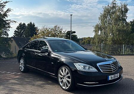 Mercedes-Benz S 350 BlueTEC -