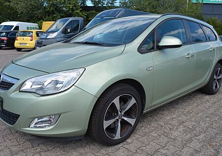 Opel Astra J Sp Tourer AHK TüV 5/26