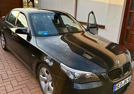 BMW 520i -