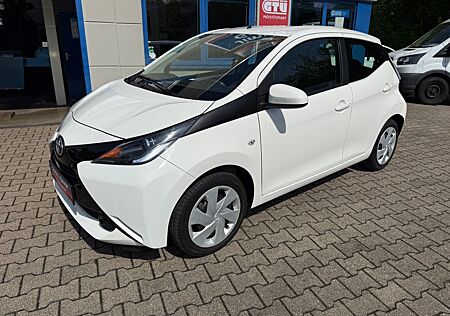 Toyota Aygo (X) Aygo -play