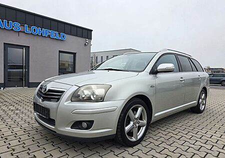 Toyota Avensis Kombi 2.2 D-CAT Sol*SCHECKHEFT*2.HAND*