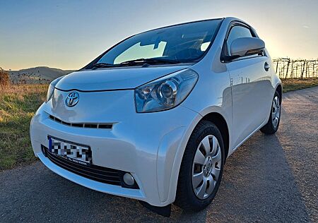 Toyota iQ 1,0-l-VVT-Seltene Ausstattung+Zuverlässig