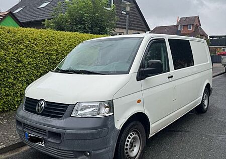 VW T5 Transporter Volkswagen Camper Umbau?