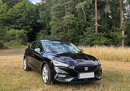 Seat Leon 1.5 TSI FR ACC LED, mit vielen Extras