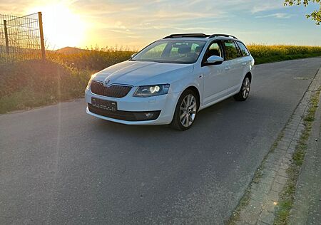 Skoda Octavia 2.0 TDI DSG Joy Combi Joy