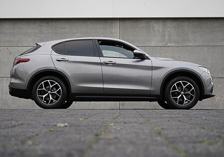 Alfa Romeo Stelvio 2.0 T AWD Super 'Pack Veloce' Q4