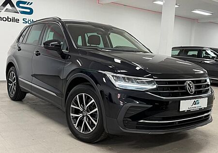 VW Tiguan Volkswagen 1.5 TSi Life Navi/LED/AHK/ACC/Shzg/PDC