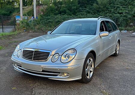 Mercedes-Benz E 220 CDI T AVANTGARDE W211