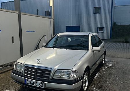 Mercedes-Benz C 200 W202 Esprit Handschalter TÜV 11.2026 BJ.96