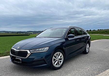 Skoda Octavia 1.5 TSI ACT AMBITION COMBI AMBITION