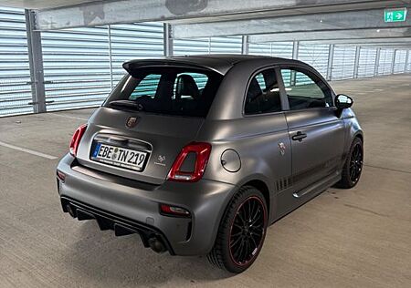 Abarth 595 Esseesse Akrapovic