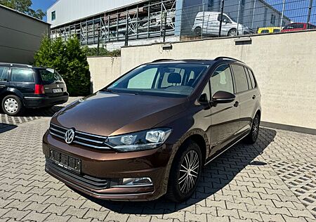 VW Touran Volkswagen Comfortline BMT Navi 7 Sitzer